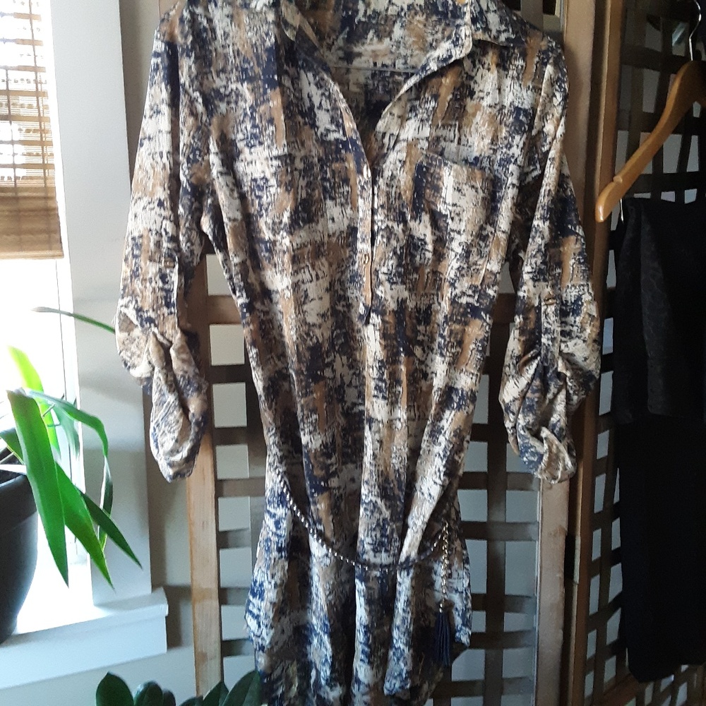 Cals Muliti print with tassel belt ~ Med